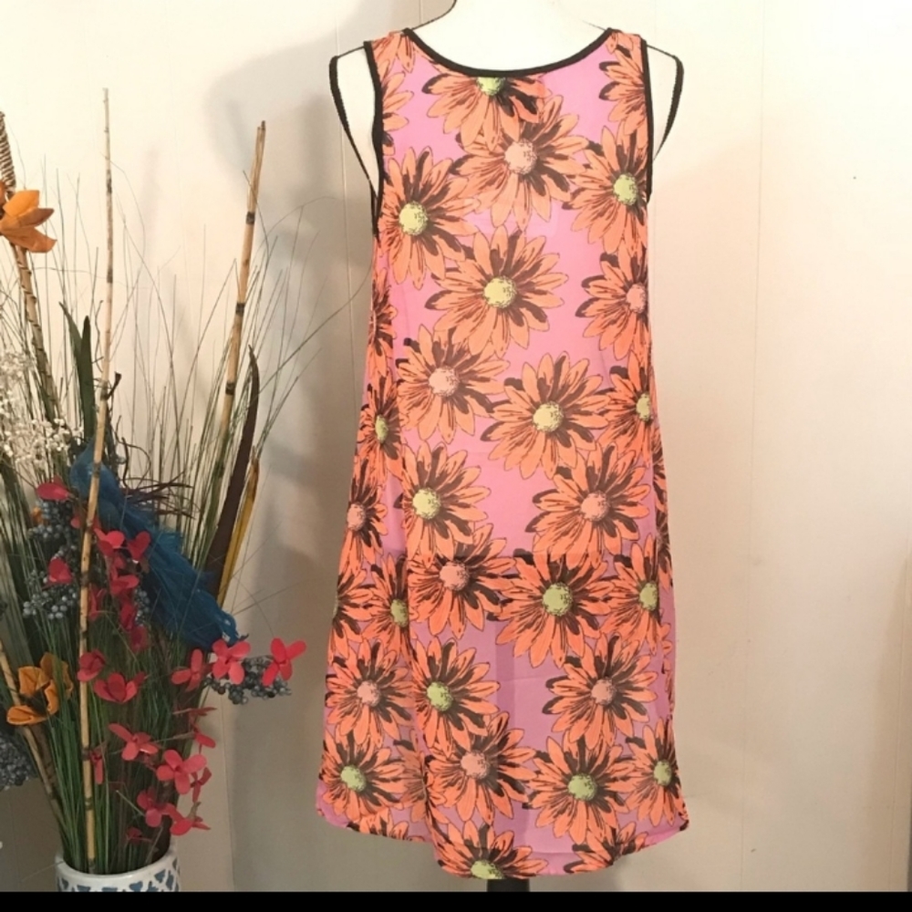 SALE! Angie Foral Hi-Low Tank - Picture 8 of 8